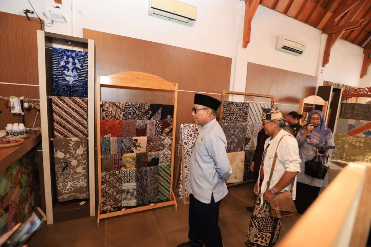 Berburu Batik Lokal, Pusat Batik Banyuwangi Hadir di Tengah Kota