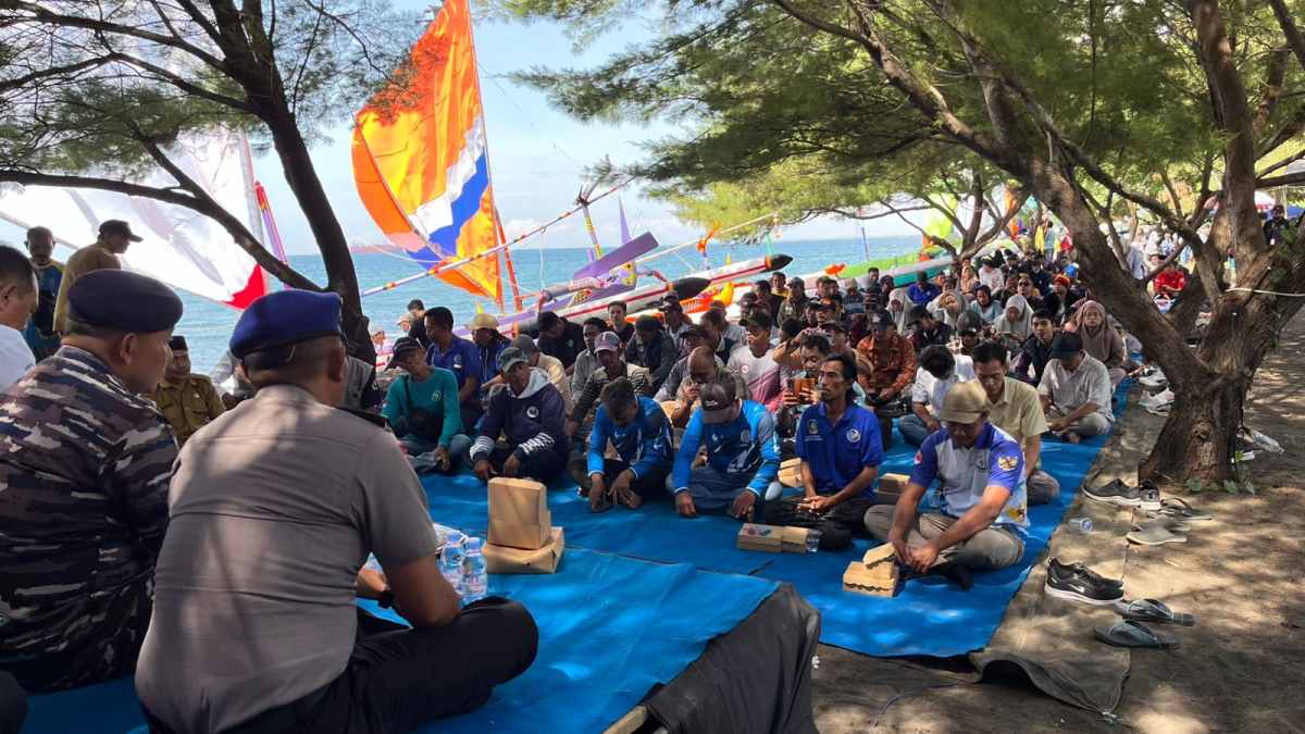 Transformasi Nelayan Banyuwangi: Dari Ekstraktor Sumber Daya Menjadi Penjaga Kedaulatan Ekosistem Bahari