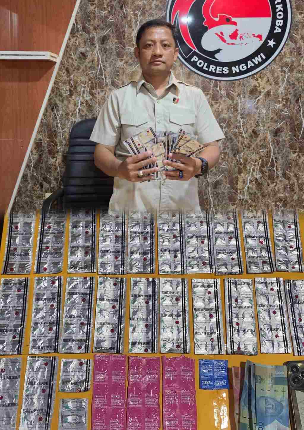 Polres Ngawi Ungkap Peredaran Obat Keras Ilegal, Tersangka dan Ratusan Okerbaya Diamankan