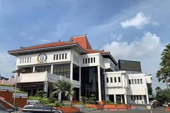MAKI Jatim Anggap Rekomendasi Pansus BUMD Hanya Ulangi Isu Lama, Desak Pertanggungjawaban Anggaran
