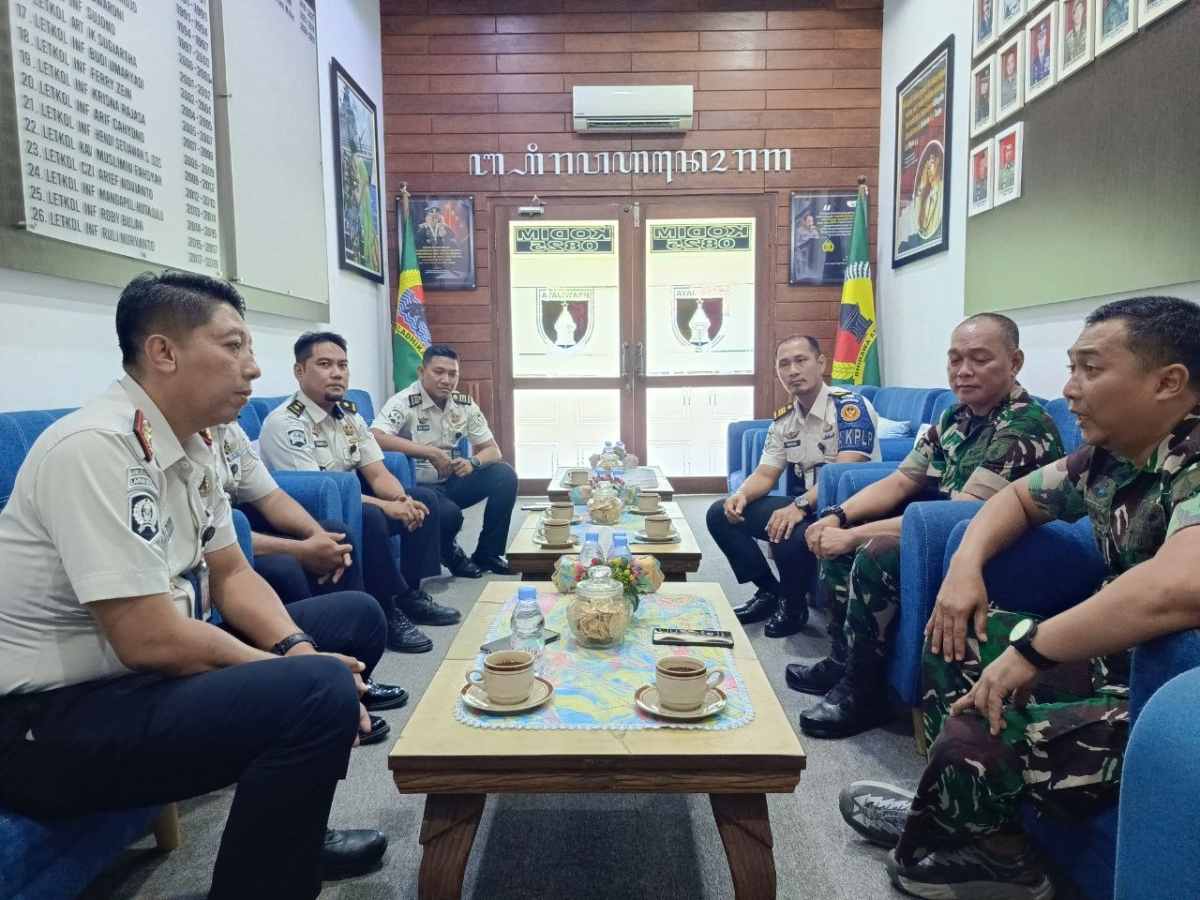 Kalapas Banyuwangi Kunjungi Kodim 0825, Perkuat Sinergi dan Stabilitas Keamanan Pemasyarakatan
