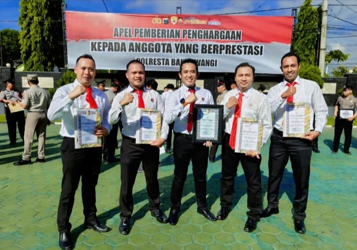 Ungkap Sabu 2 Kilogram hingga Kasus Menonjol, Personel Polsek Kota Raih Penghargaan dari Polresta Banyuwangi