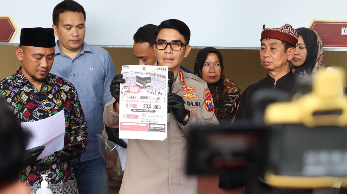 Kerugian Capai Rp500 Juta Polresta Banyuwangi Bongkar Dugaan Umroh Ilegal, Dua Perempuan Jadi Tersangka