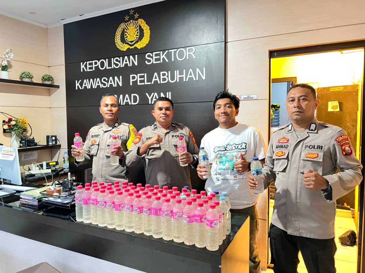 penyelendupan Puluhan Botol Miras jenis cap tikus, Berhasil Diamankan Polsek Kawasan Pelabuhan Ahmad Yani