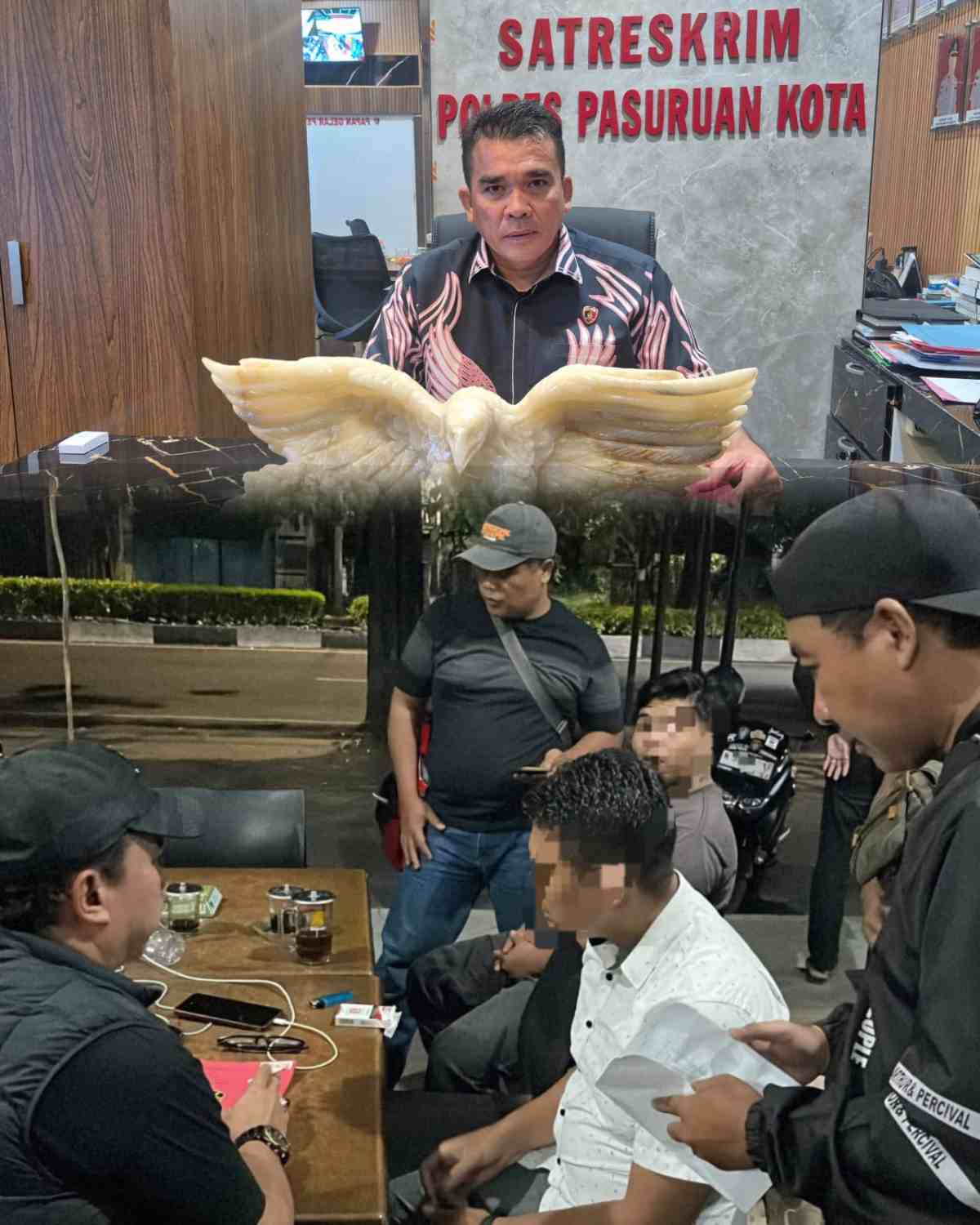 Polres Pasuruan Kota Amankan 4 orang Debt Collector Diduga Lakukan Pemerasan